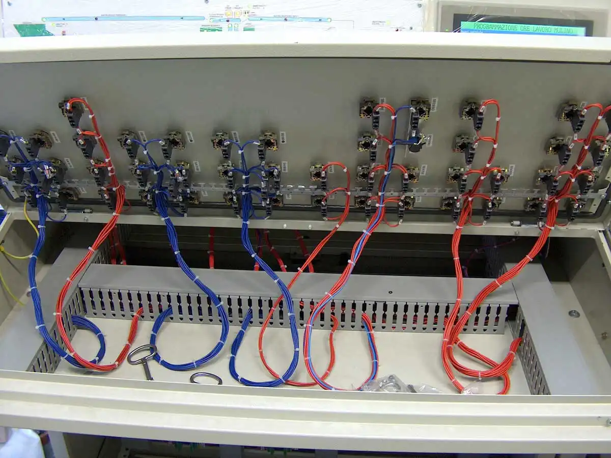 impianti-per-automazione-industriale-modena