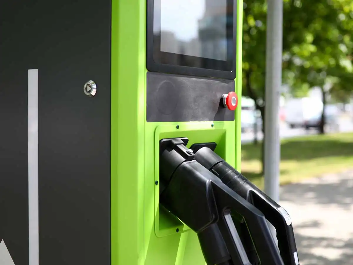 installazione-colonnine-ricarica