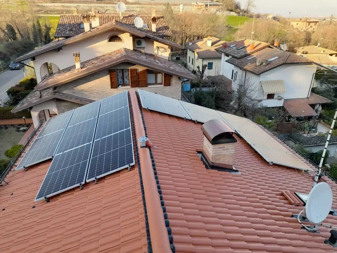 soluzioni-con-accumulo-e-ricarica-reggio-emilia