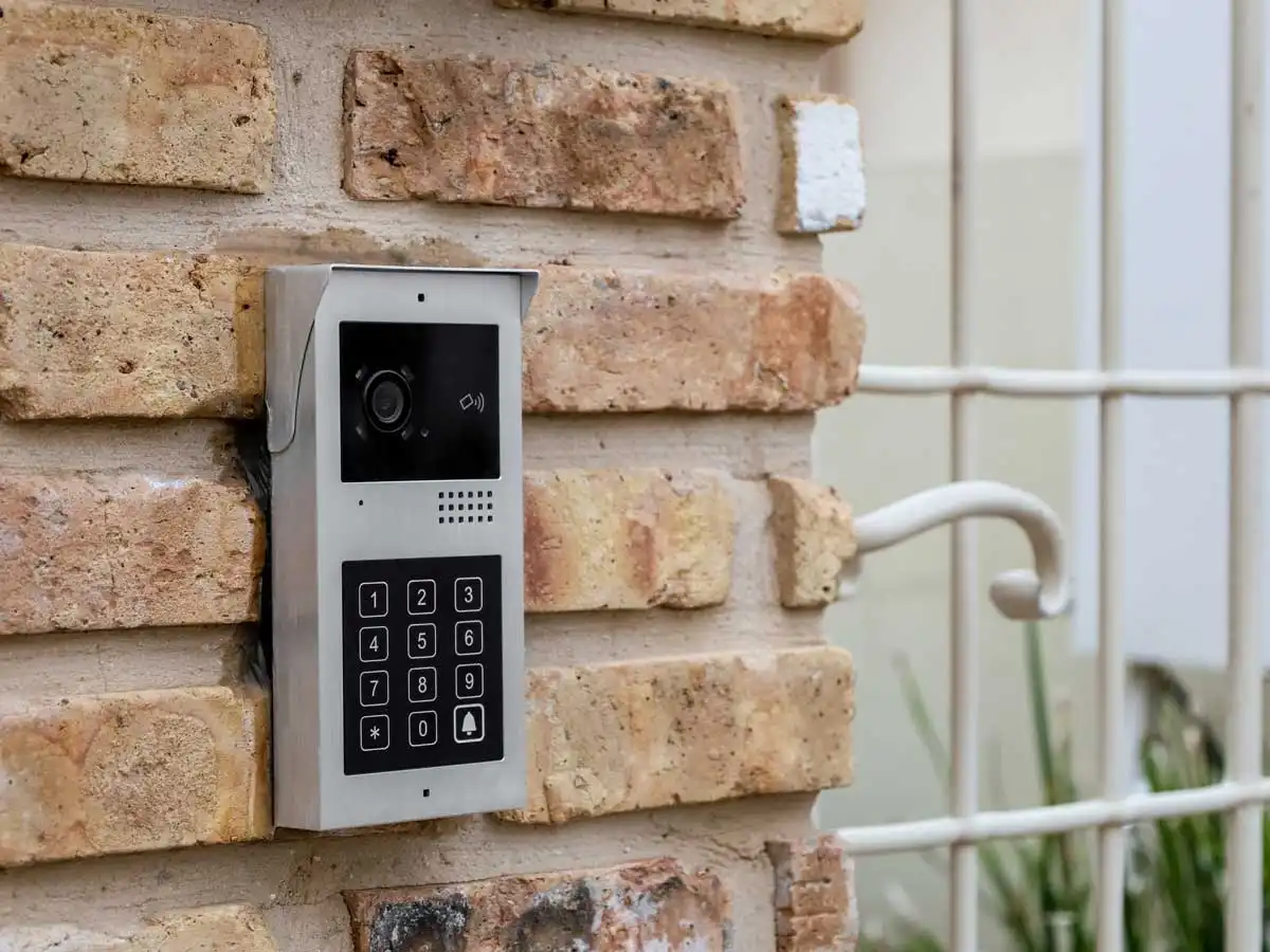 telecamera-esterna-connessa